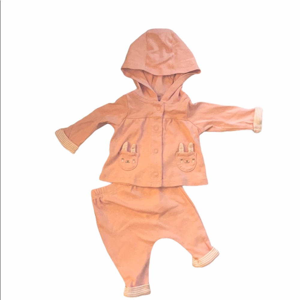 NB Sweatshirt and pant set